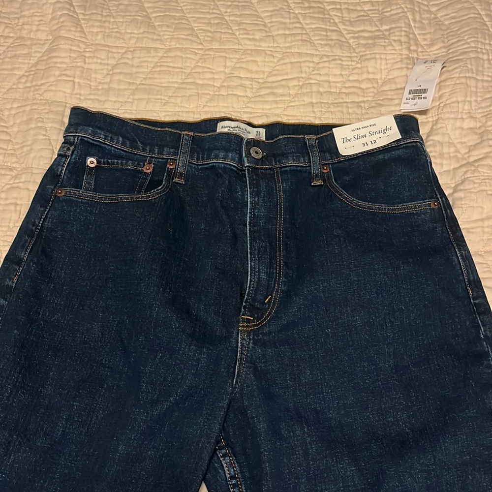 Abercrombie & Fitch Slim Straight/Ultra High Rise